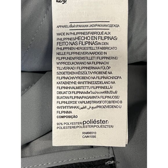 Under Armour Size 42 X 30 Mens Straight Leg Pants Lightweight Gray NWT New - Picture 11 of 13